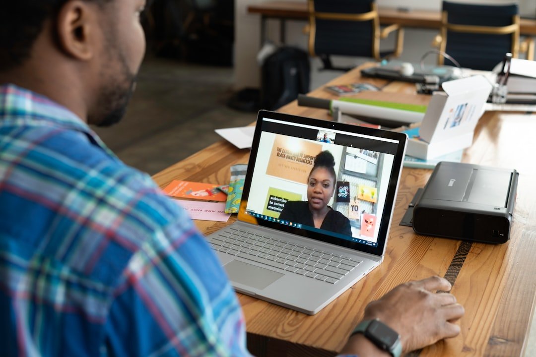 Professional presenting an online course or workshop to students